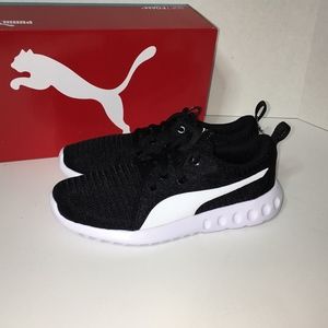PUMA Carson2 Sneaker - Black NIB